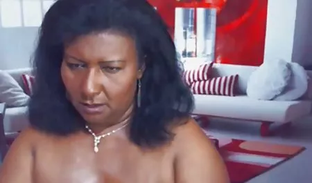 Lezbiyen oyun ceza aşırı erotik konulu amatör seks piercing