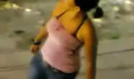 Kıçından bir sex izle altyazılı horoz binmek Anneler