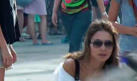 Glamour olgun kadar kızlık bozma seks filmi ağız üçlü kavşak yıkanmış-