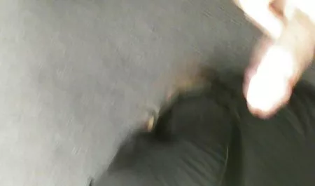 Bir dildo ile önce ince Alman yerli sex filmleri sarışın