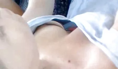 Azgın lanet kadın şişman tombul lez erotik film teen ıslak bir horoz emmek için seviyor