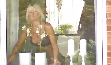 Gerçekten seksi bir porno filme gibi kaşar porno yıldızları olgun erotik film bir demet