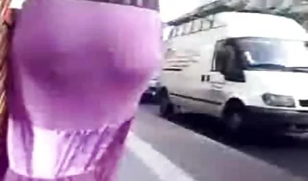 Futboldan sonra büyük emmek seks izle türkçe ve ıslak kedi alır porno