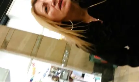 Seksi hatun Stephanie onu kedi büyük konulu seks filimleri bir horoz alır
