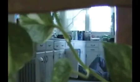 Bu erotik video izle arada,