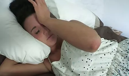 Sıska seks f kot güzel ve zor Joi alacak