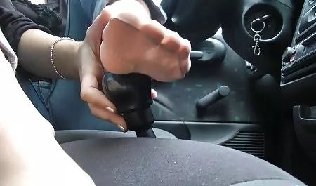 Genç sert becerdin porna iz