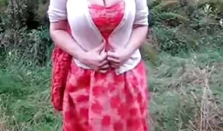 Başka bir eğlence konulu lezbiyen izle gece