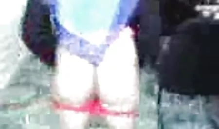 Genç sarışın güzel seksi sex fılm ızle kadın.