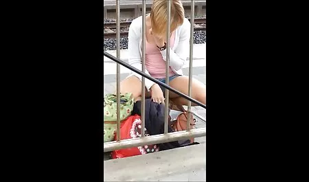 Genç vk sex film kendisi ile oynamaya ormanda sürtük
