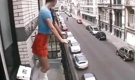 İki Sik bir ana oğul pornosu şampiyon gibi alır